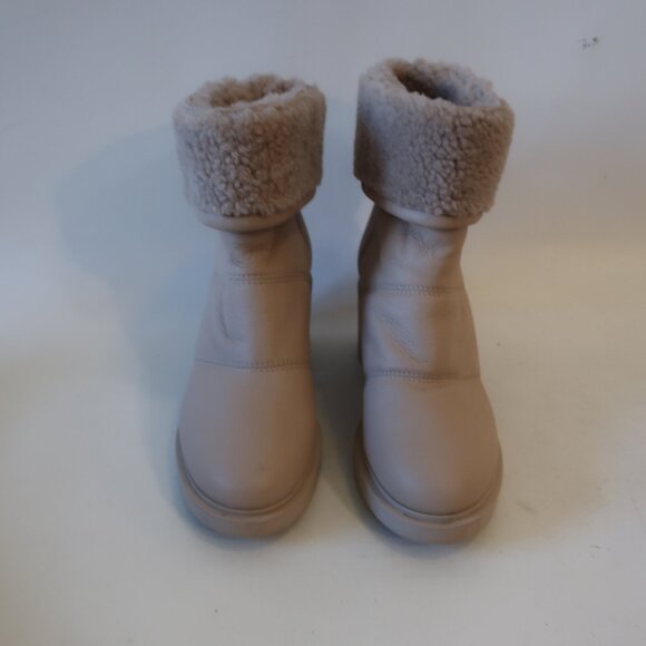 Womens Gianvito Rossi Mousse Neutral Shearling-Trim Leather Ankle Boots 38 US/8 - Picture 6 of 16